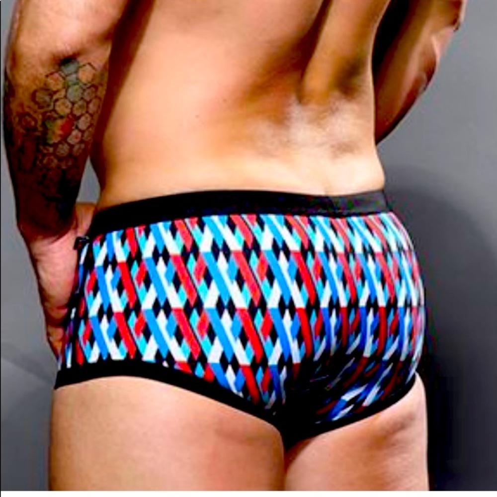 Andrew Christian men’s Pocket Trunk - Picture 3 of 6